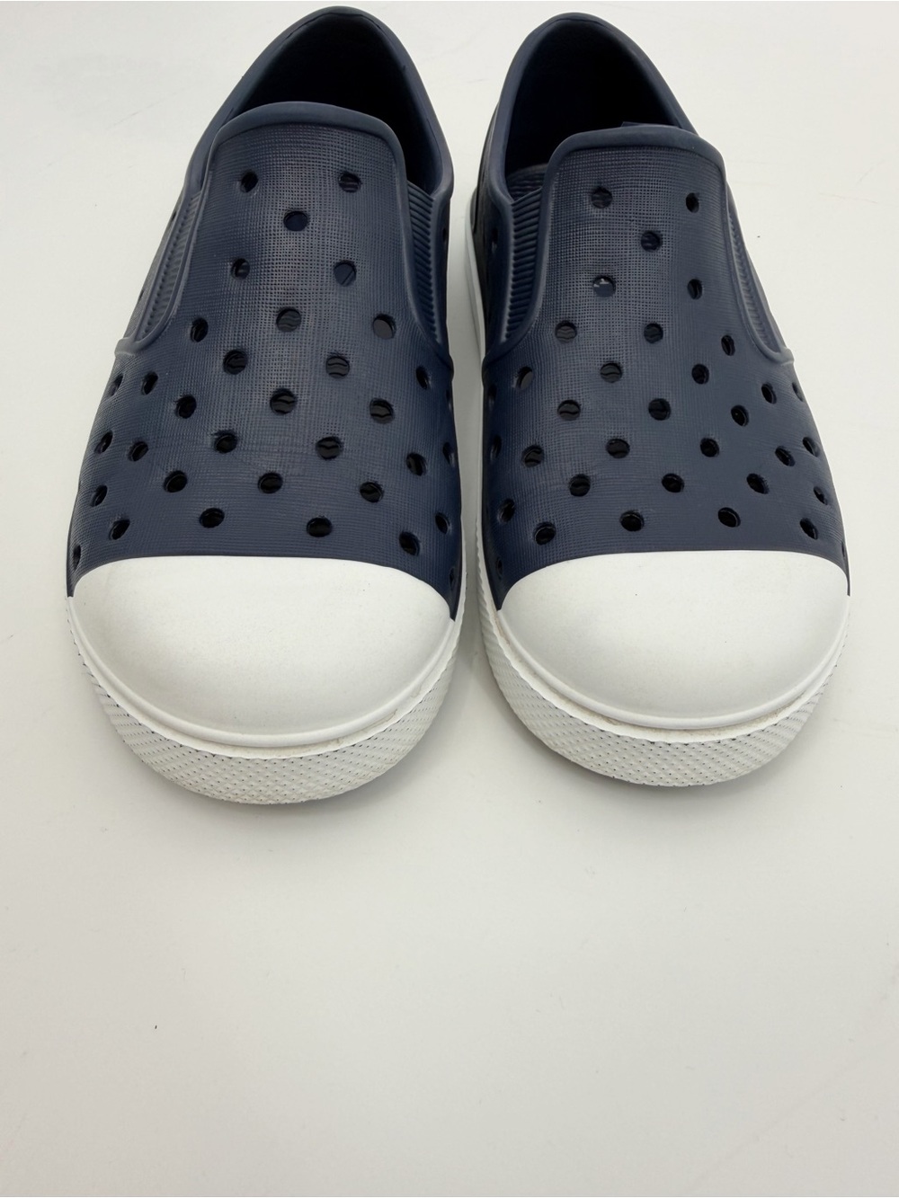 The Children’s Place Navy Blue Slip-On Water Shoes Sneakers Size 1 - Picture 4 of 10
